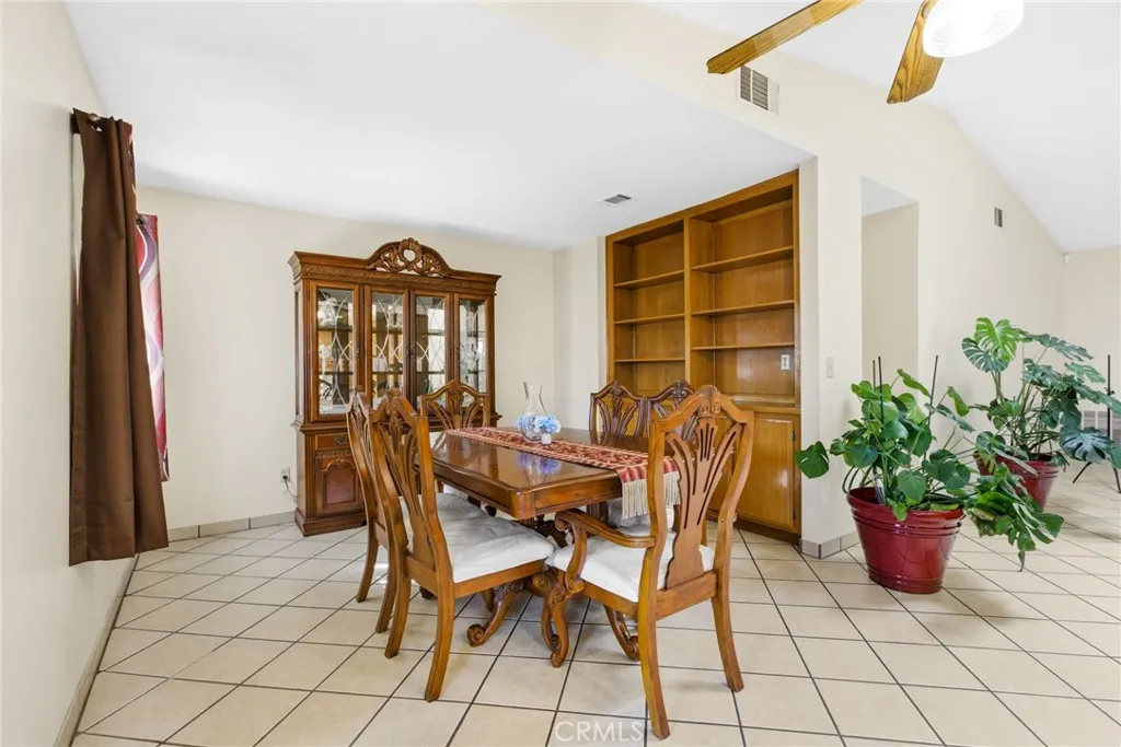 25529 Brodiaea Avenue, Moreno Valley, California 92553 home-pic-11