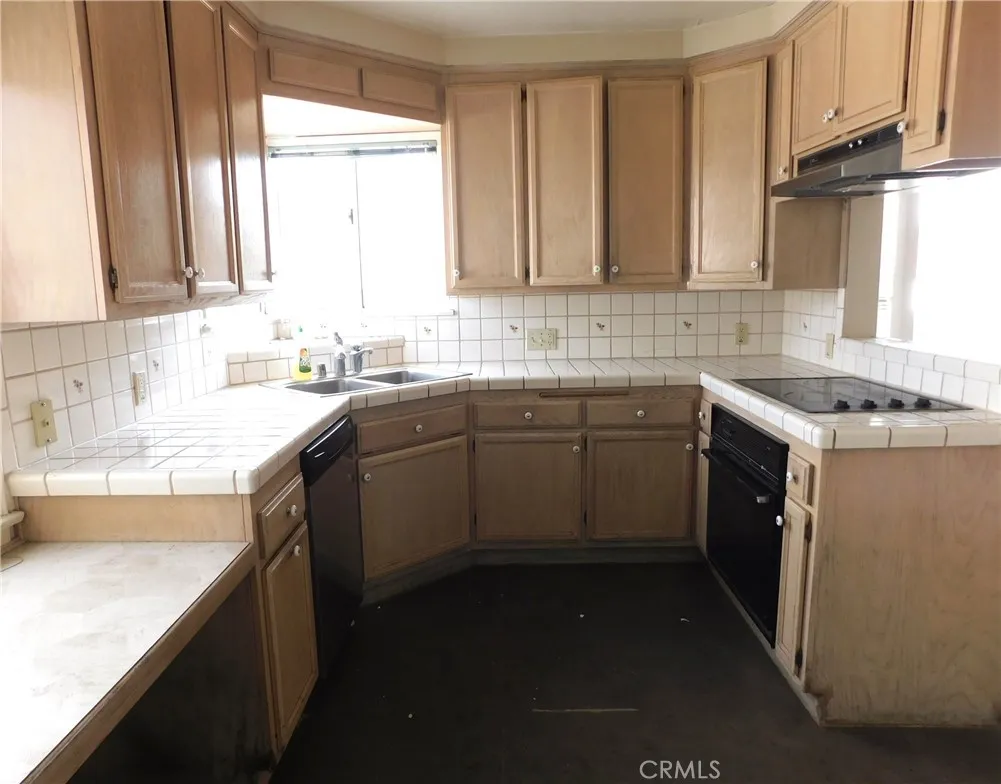 375 Eaton Drive, Pasadena, California 91107 home-pic-12