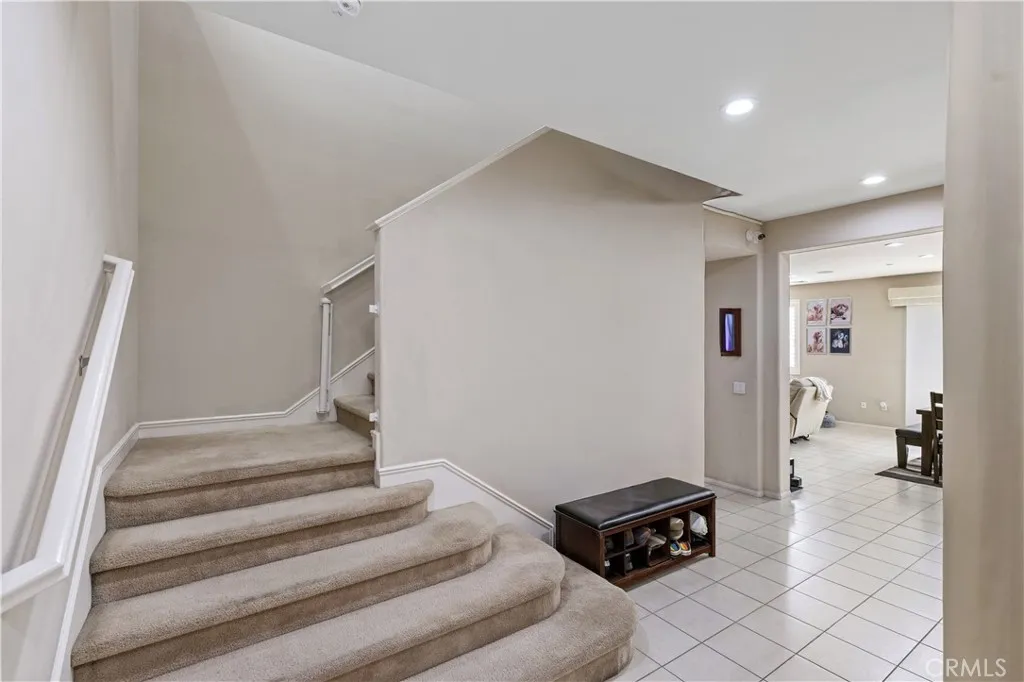 17064 Cantlay, Van Nuys, California 91406 home-pic-17