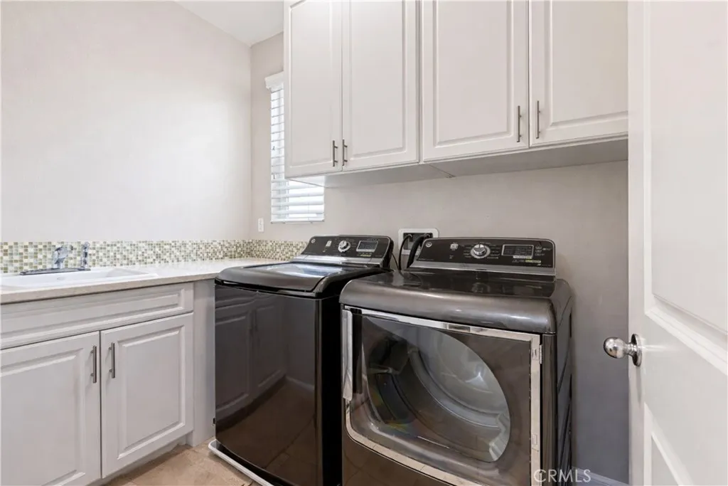 17064 Cantlay, Van Nuys, California 91406 home-pic-29