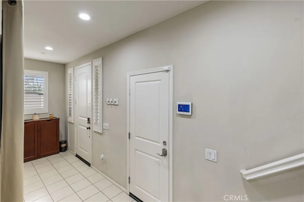 17064 Cantlay, Van Nuys, California 91406 home-pic-16