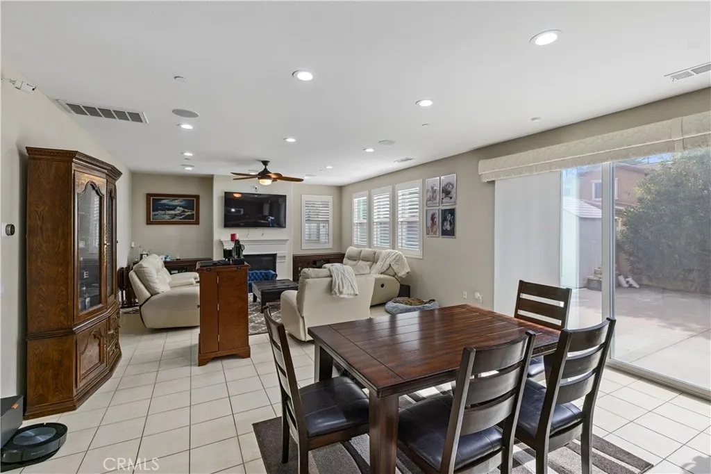 17064 Cantlay, Van Nuys, California 91406 home-pic-10