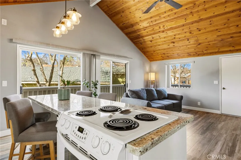 1948 Willowbrook, Paso Robles, California 93446 home-pic-9