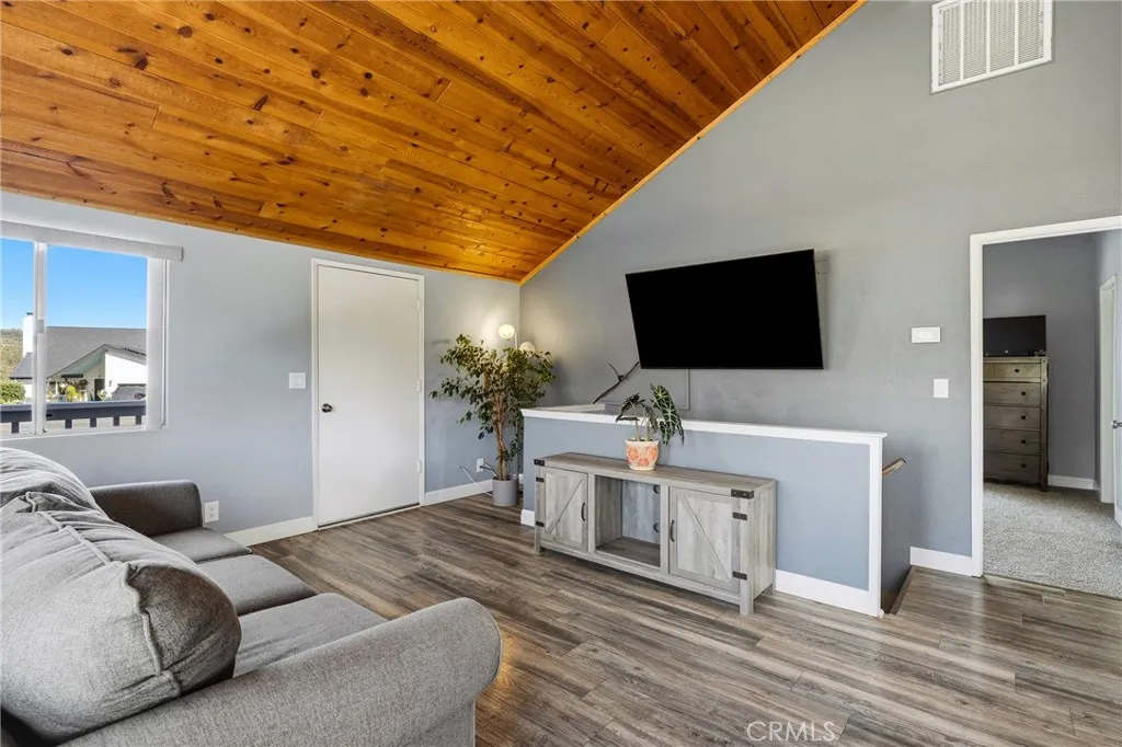 1948 Willowbrook, Paso Robles, California 93446 home-pic-3
