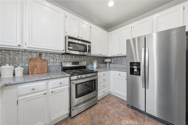 25 Amy Way, Ladera Ranch, California 92694