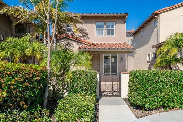 25 Amy Way, Ladera Ranch, California 92694