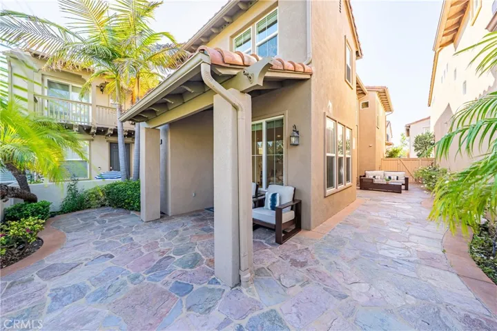25 Amy Way, Ladera Ranch, California 92694