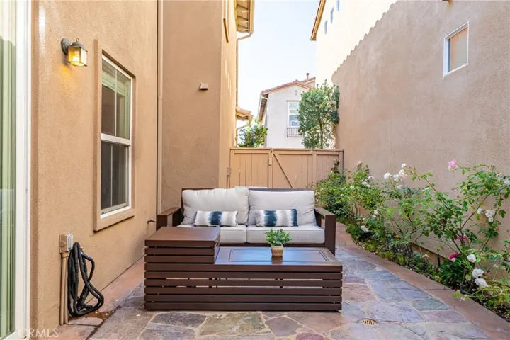 25 Amy Way, Ladera Ranch, California 92694