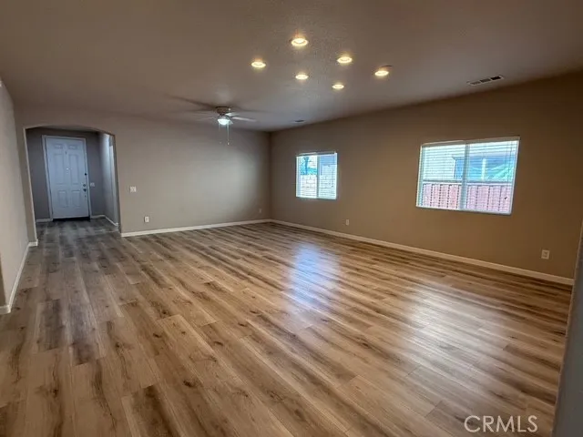 29820 Bay View, Menifee, California 92584 home-pic-3