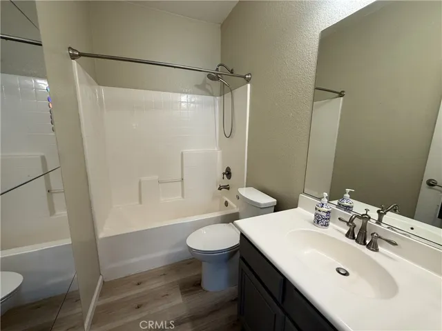 3rd bedroom ensuite bath