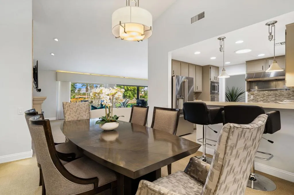 25-web-or-mls-MCValle_OPMG_0126_025