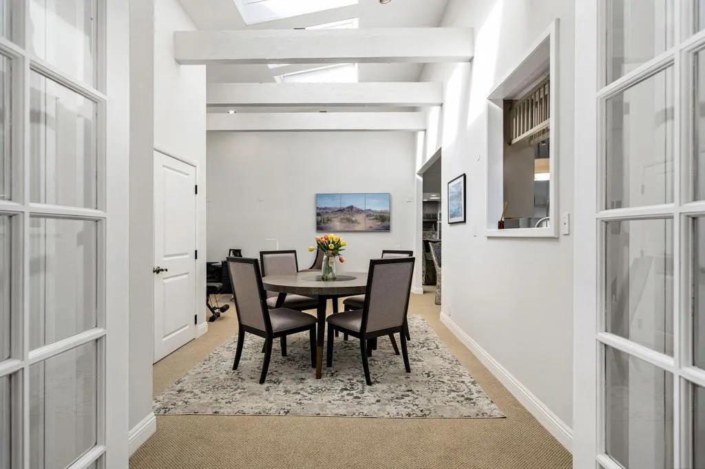 21-web-or-mls-MCValle_OPMG_0126_021