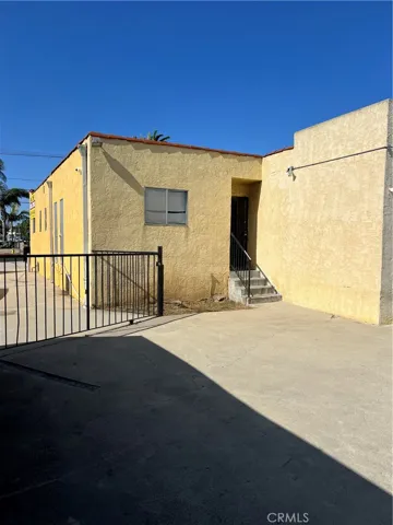 BACK ENTRANCE