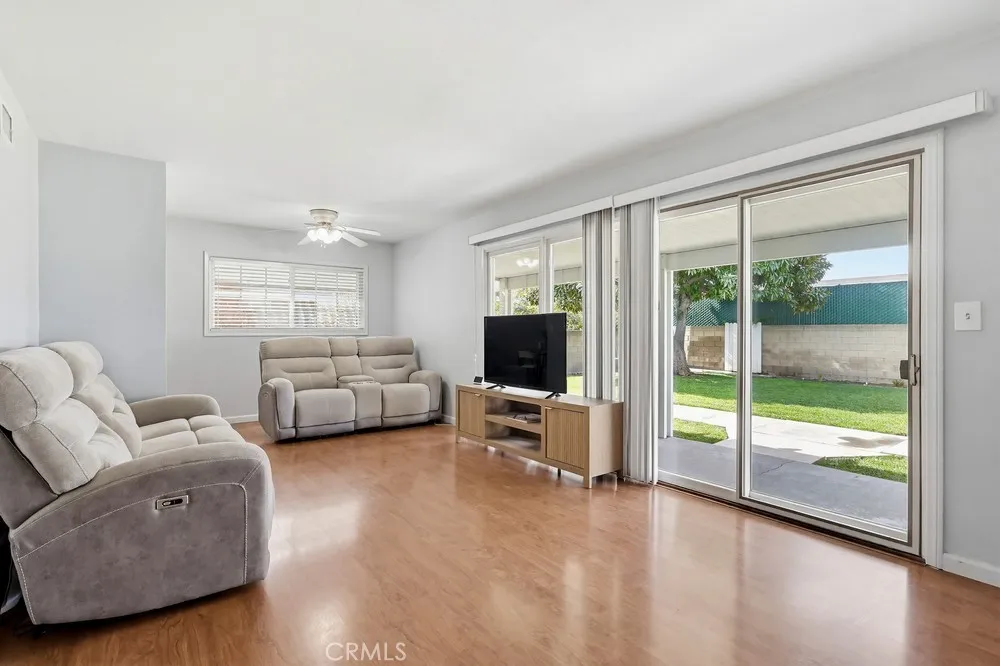 1841 Fanwood, Long Beach, California 90815 home-pic-6
