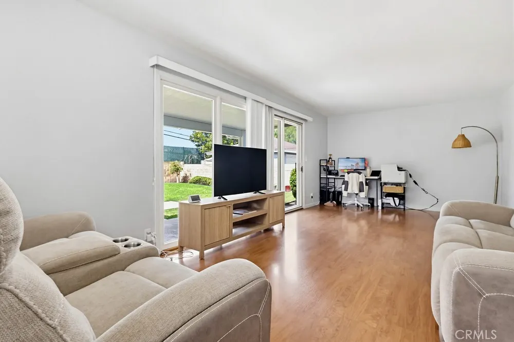 1841 Fanwood, Long Beach, California 90815 home-pic-8
