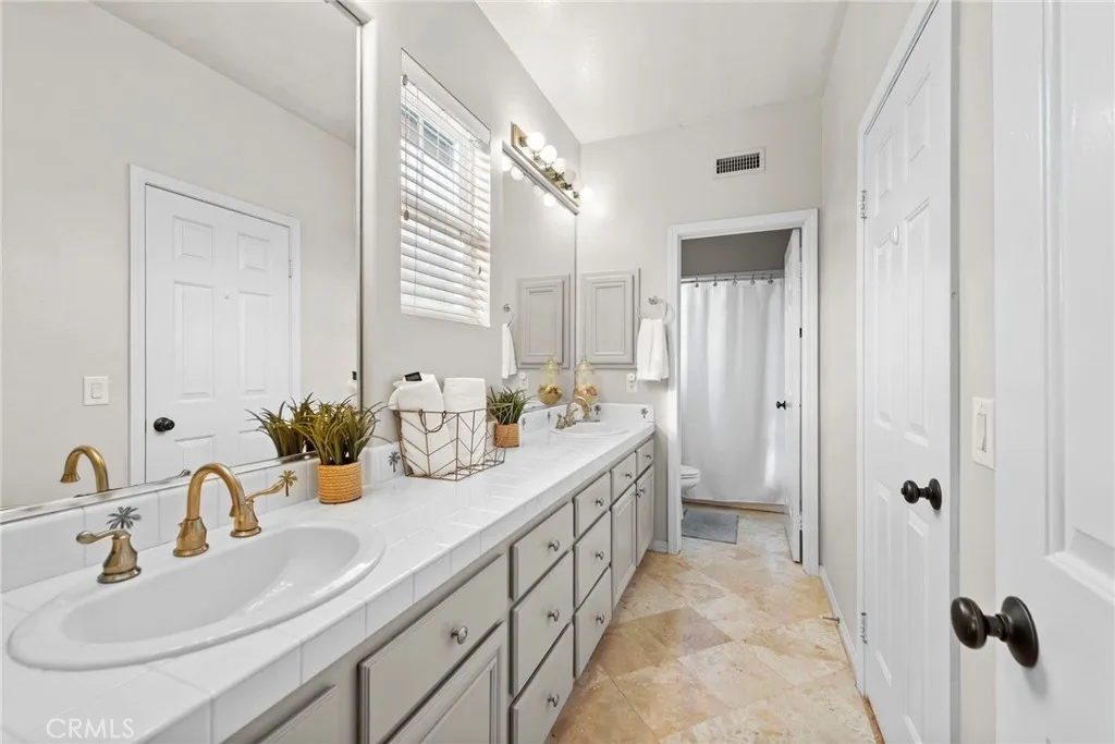 5 Golf Ridge, Trabuco Canyon, California 92679 home-pic-24