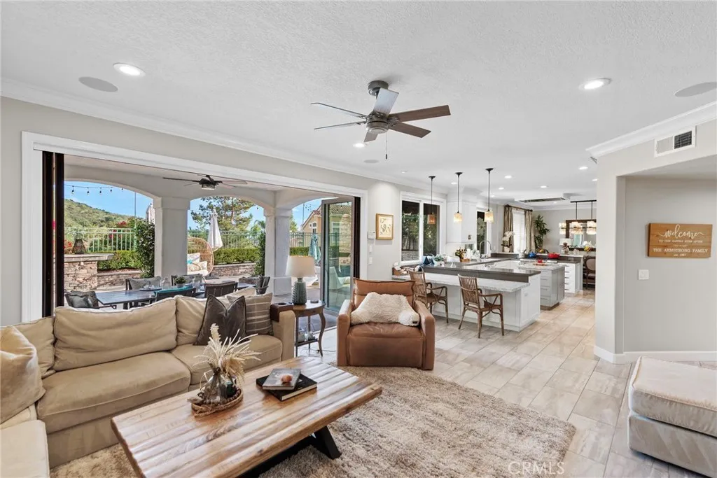 5 Golf Ridge, Trabuco Canyon, California 92679 home-pic-11