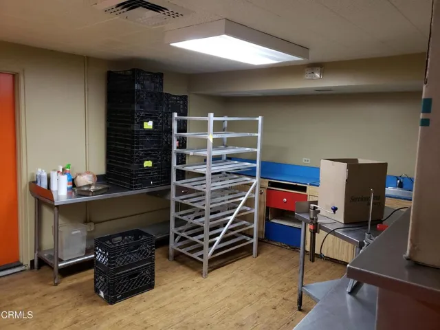 3 Offices