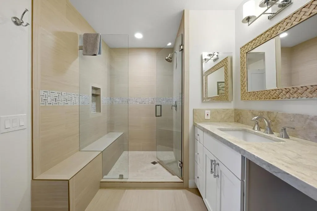 55173 Shoal Creek, La Quinta, California 92253 home-pic-20