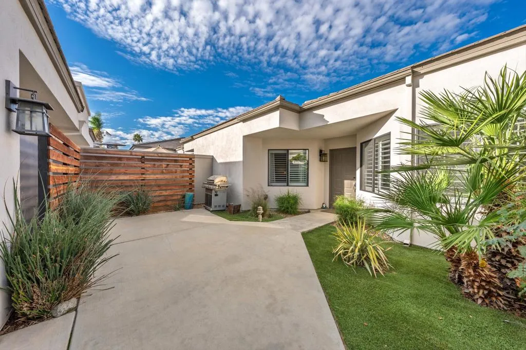55173 Shoal Creek, La Quinta, California 92253 home-pic-5