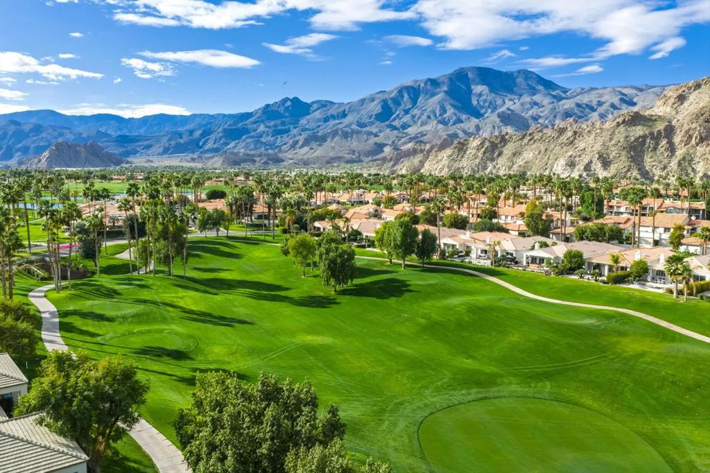 55173 Shoal Creek, La Quinta, California 92253 home-pic-3