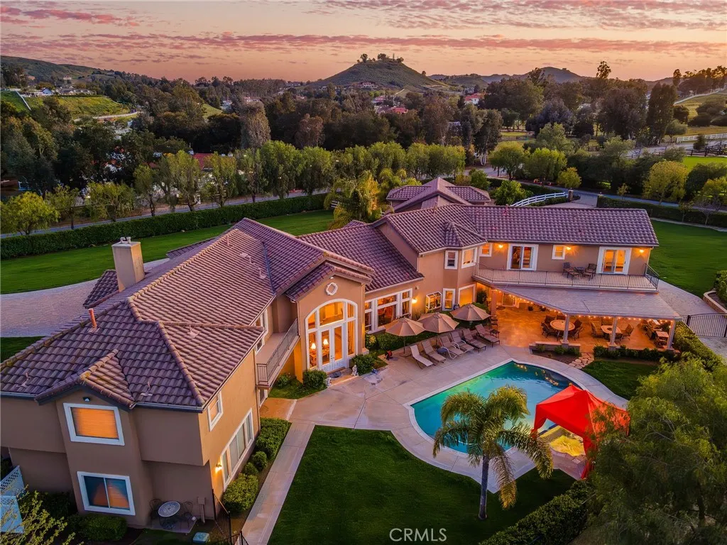 20580 Avenida De Arboles, Murrieta, California 92562 home-pic-23