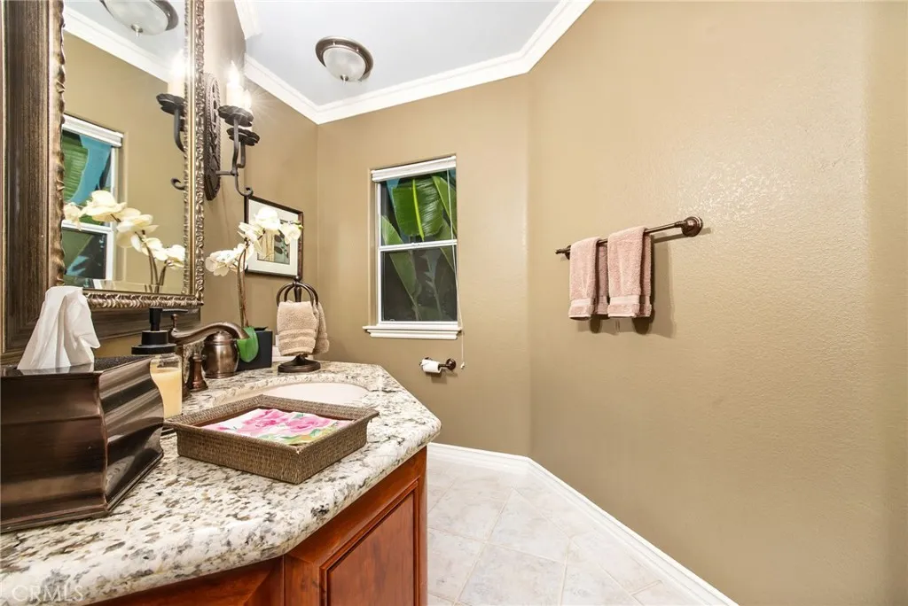 20580 Avenida De Arboles, Murrieta, California 92562 home-pic-58