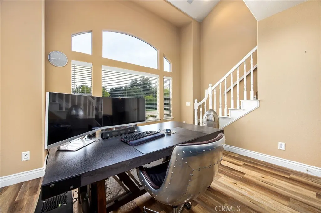 20580 Avenida De Arboles, Murrieta, California 92562 home-pic-52