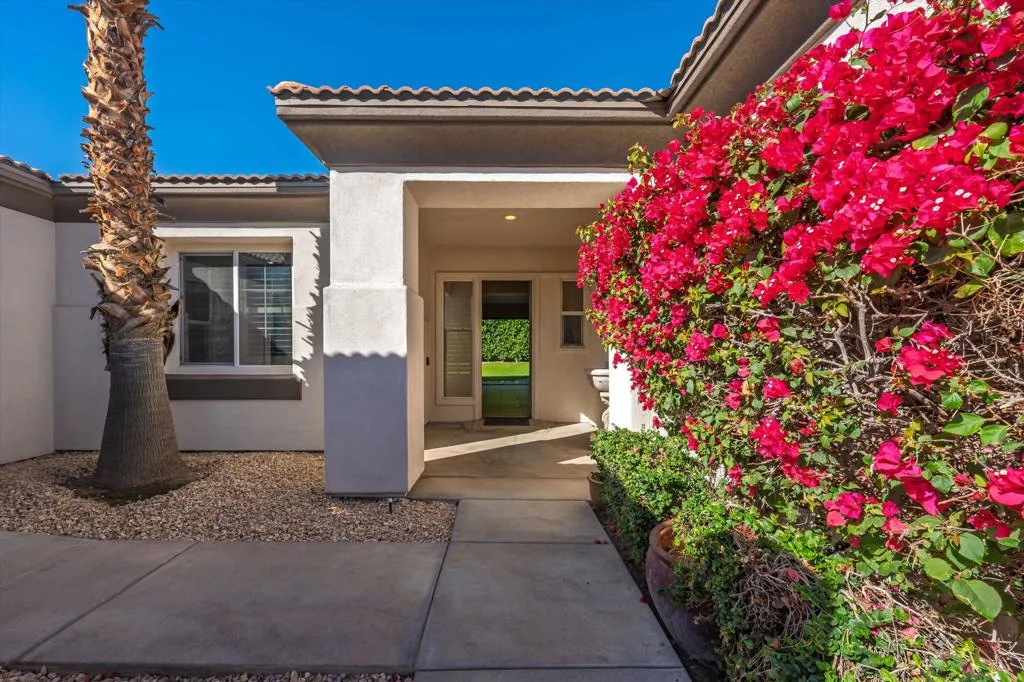 117 Rosetta Court, Palm Desert, California 92211 home-pic-38