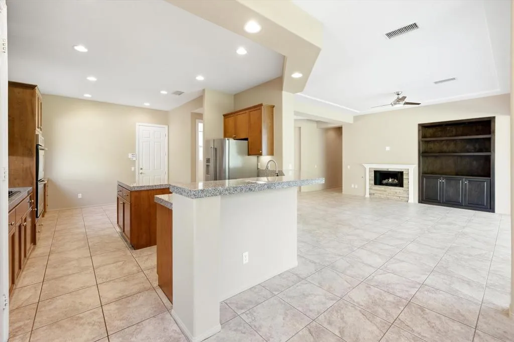 117 Rosetta Court, Palm Desert, California 92211 home-pic-11