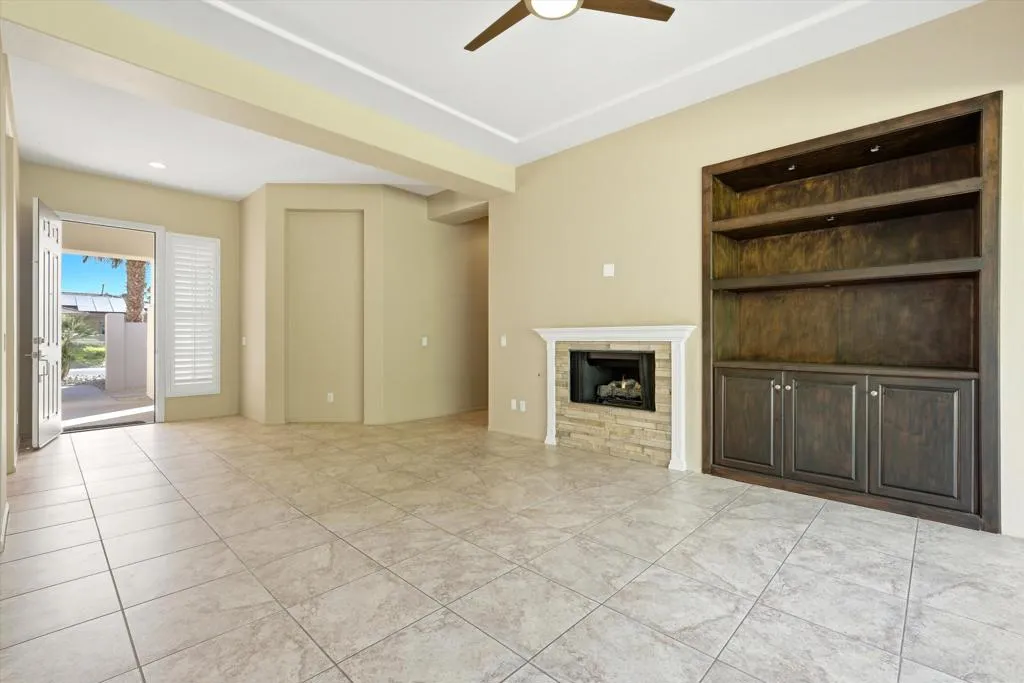 117 Rosetta Court, Palm Desert, California 92211 home-pic-4