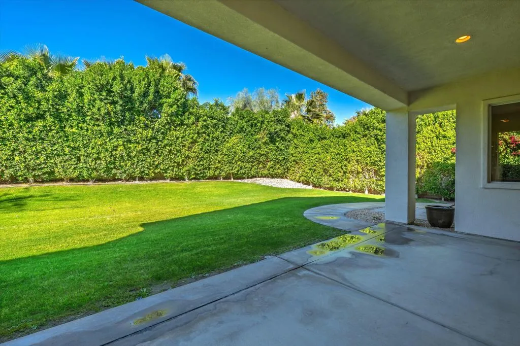 117 Rosetta Court, Palm Desert, California 92211 home-pic-31