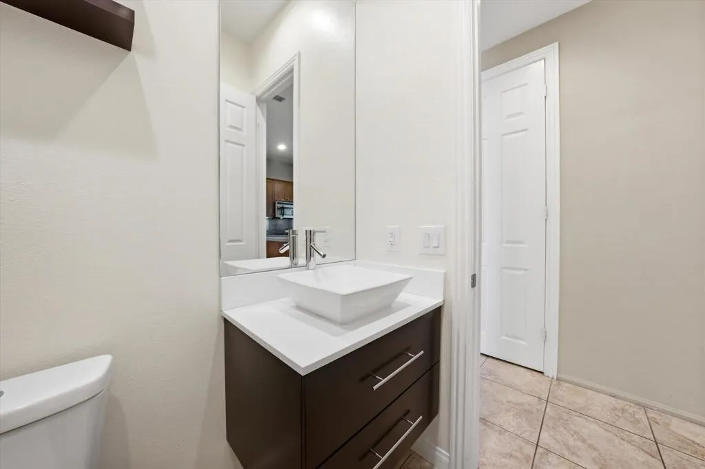 117 Rosetta Court, Palm Desert, California 92211 home-pic-15