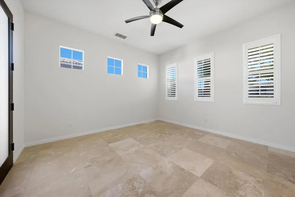 117 Rosetta Court, Palm Desert, California 92211 home-pic-27