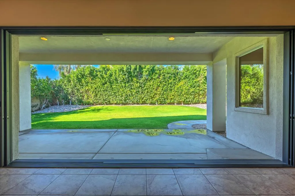 117 Rosetta Court, Palm Desert, California 92211 home-pic-6