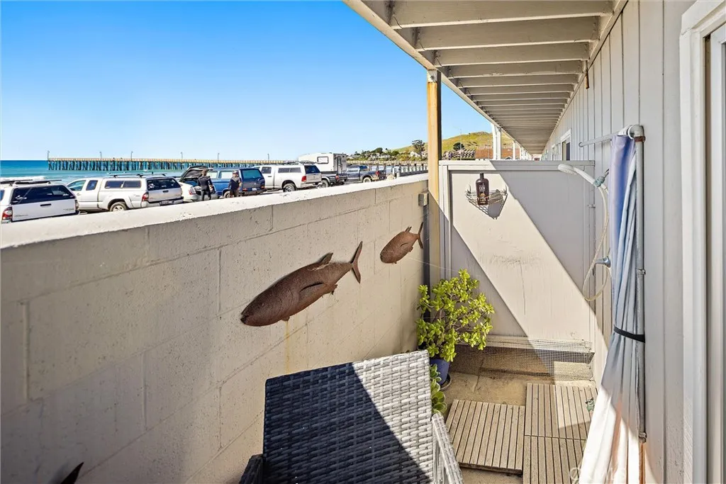 77 N Ocean 8, Cayucos, California 93430 home-pic-20