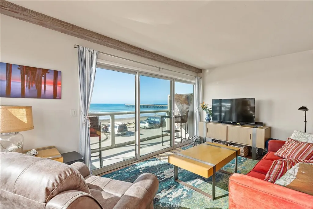 77 N Ocean 8, Cayucos, California 93430 home-pic-9