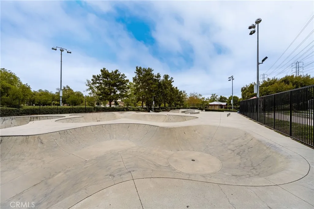 5 Lansdale Court, Ladera Ranch, California 92694 home-pic-61
