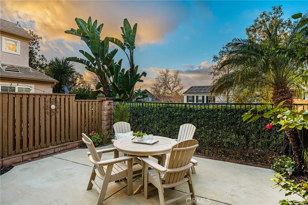 5 Lansdale Court, Ladera Ranch, California 92694 home-pic-7