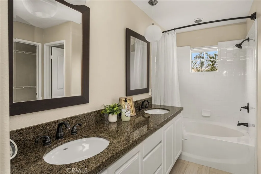 5 Lansdale Court, Ladera Ranch, California 92694 home-pic-10