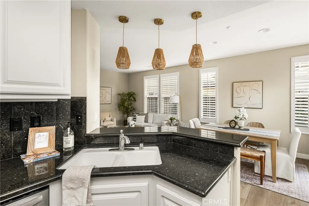 5 Lansdale Court, Ladera Ranch, California 92694 home-pic-33