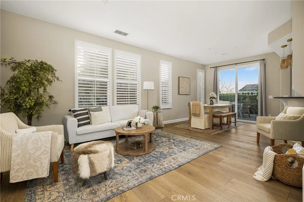 5 Lansdale Court, Ladera Ranch, California 92694 home-pic-2