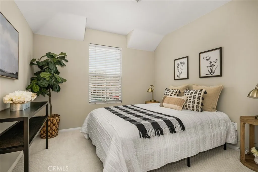 5 Lansdale Court, Ladera Ranch, California 92694 home-pic-13