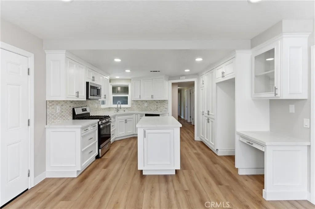 306 S Vallejo, Upland, California 91786 home-pic-3
