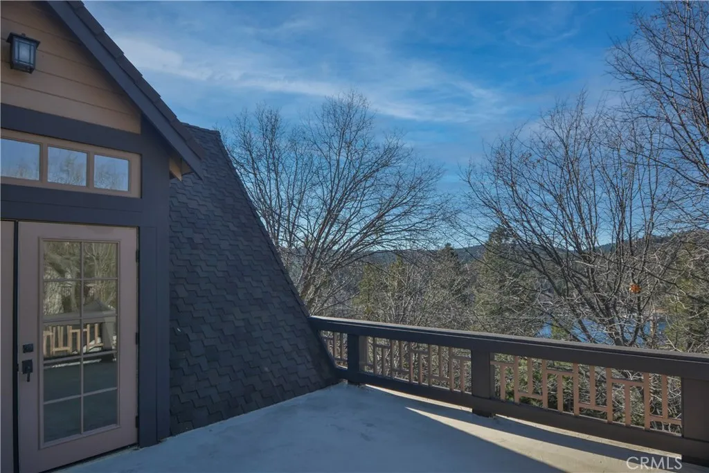 27788 West Shore, Lake Arrowhead, California 92352 home-pic-25