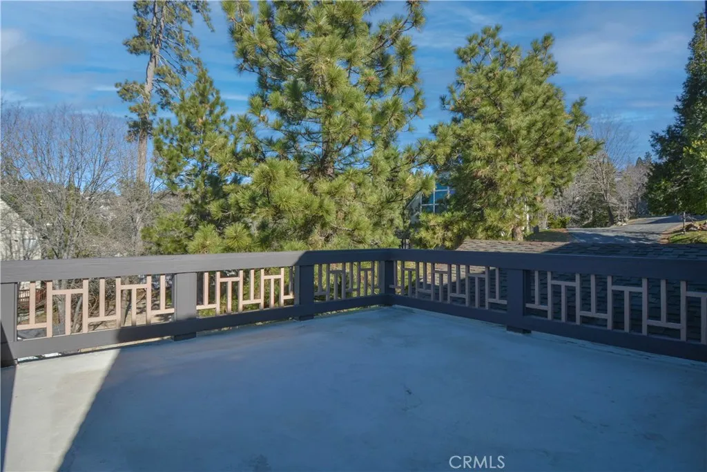 27788 West Shore, Lake Arrowhead, California 92352 home-pic-23