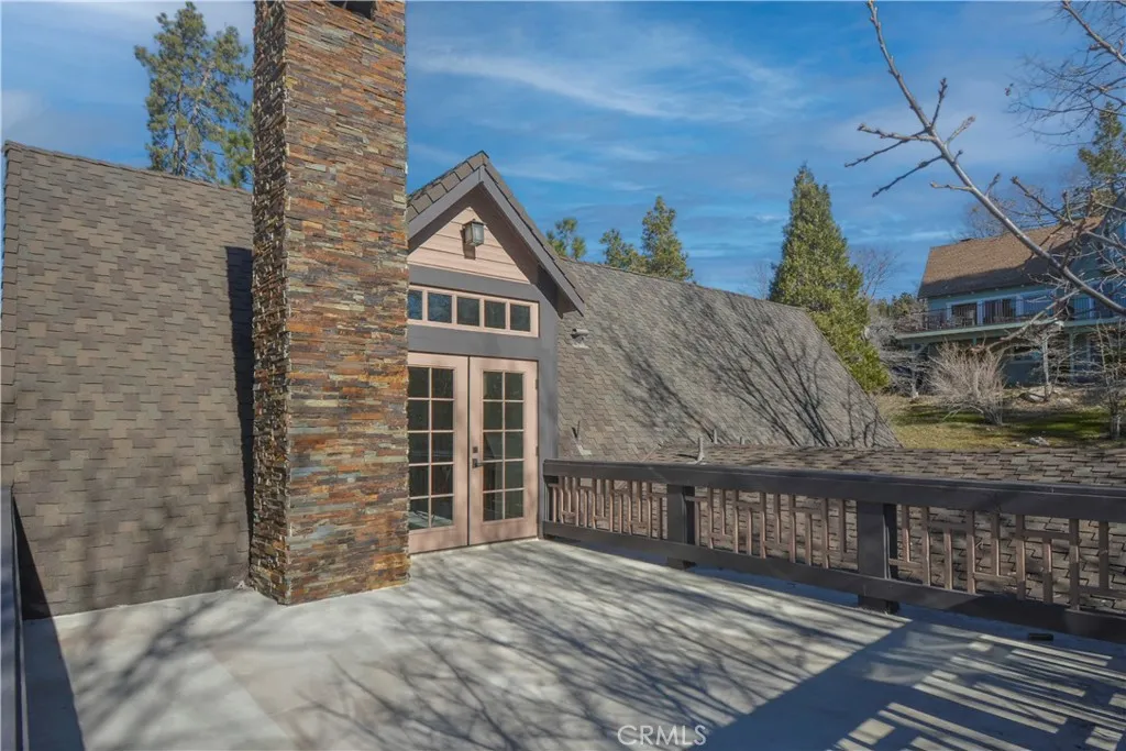 27788 West Shore, Lake Arrowhead, California 92352 home-pic-24