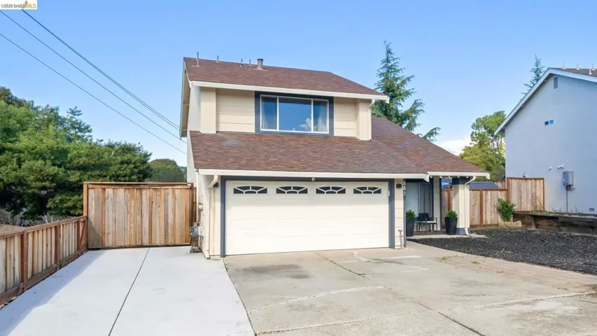 882 882 Coral Ridge Cir, Rodeo, California 94572