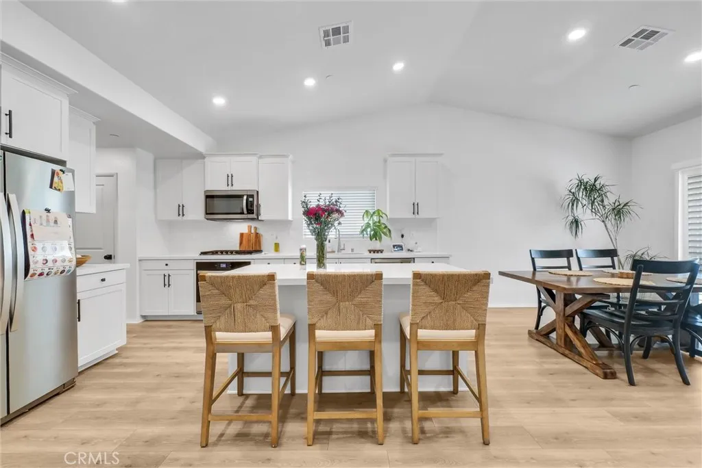 2039 Renata Drive, Perris, California 92571 home-pic-11