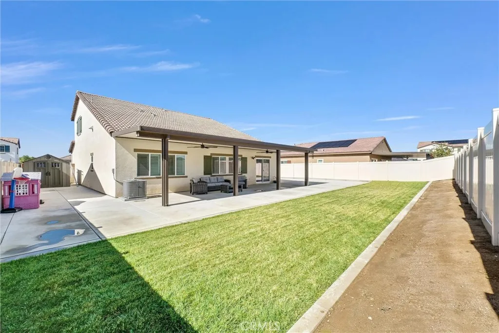 2039 Renata Drive, Perris, California 92571 home-pic-30